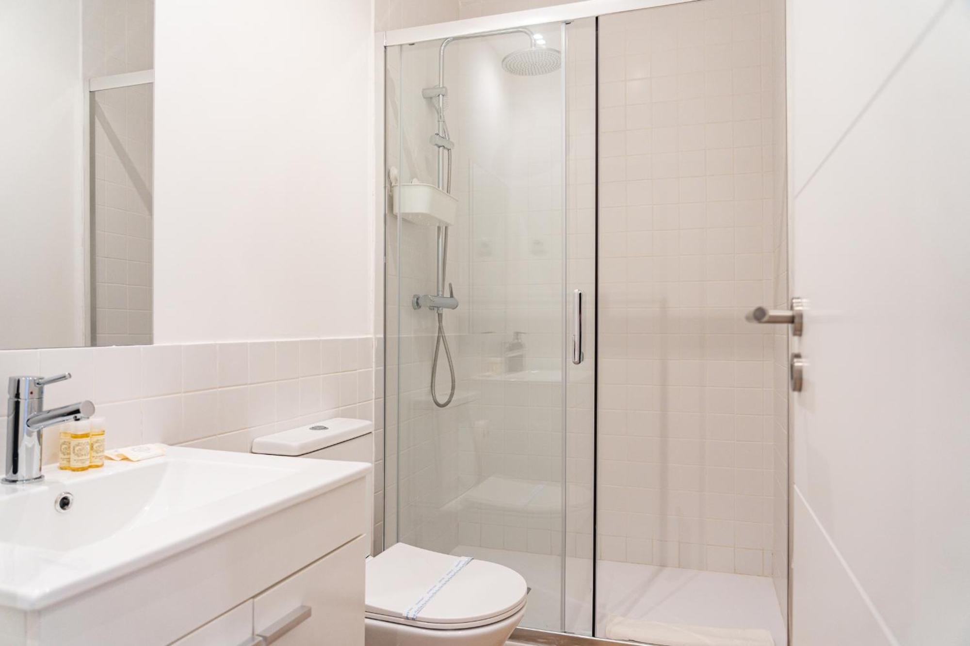 One-Bedroom Premium Apartment,1642188161:JPEG